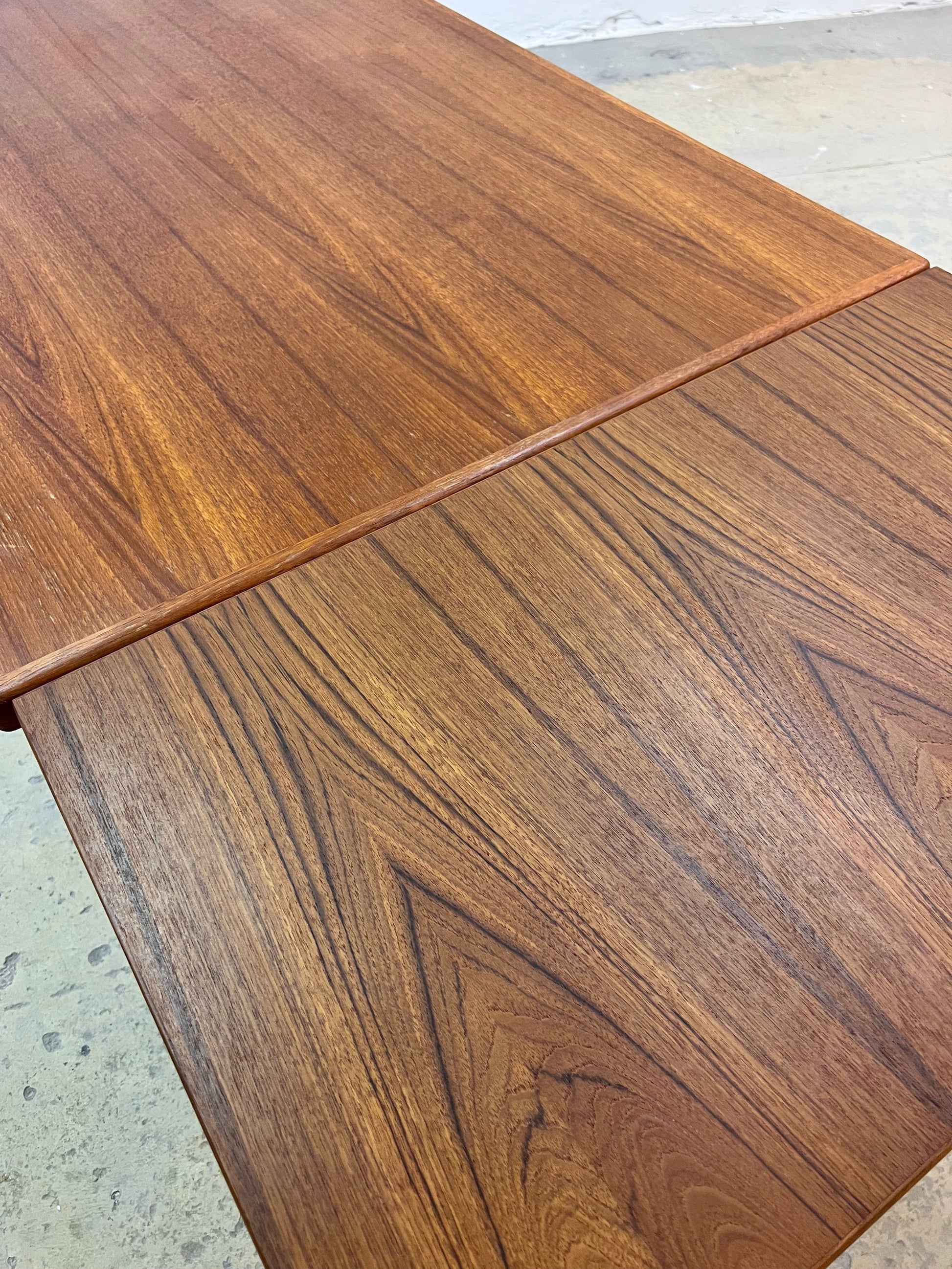 Vintage Esstisch ausziehbar Teak von BRDR Furbo