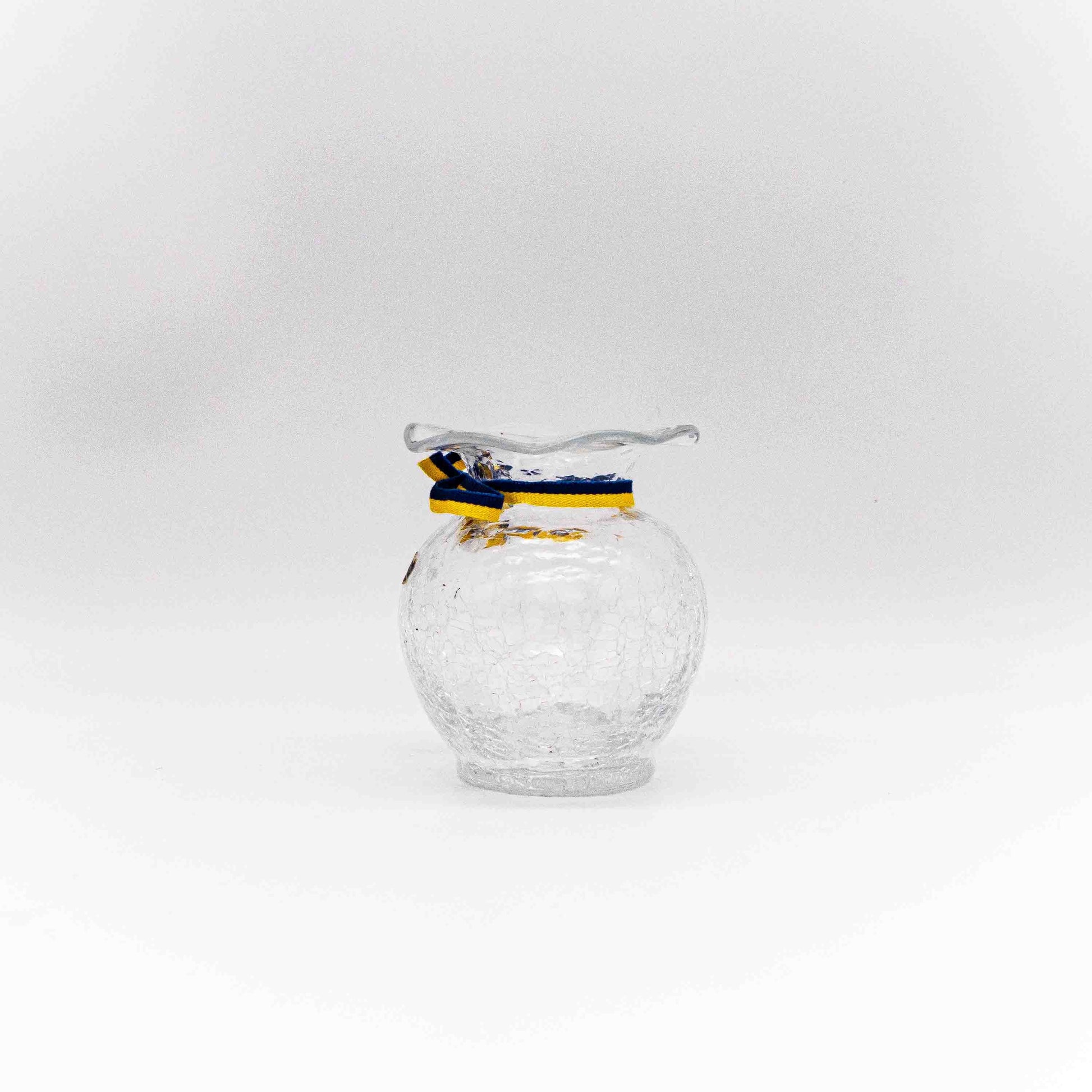 Vintage Vase "Craquelé" von Karin Hammar für Stockholms Glassbruk