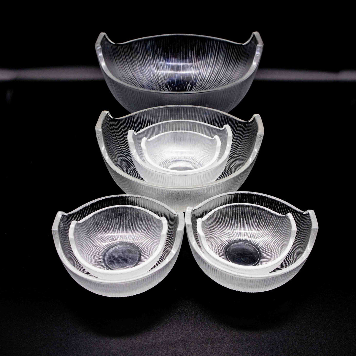 Großes 8er Schüssel Set von Hoya Crystal, leicht von oben fotografiert