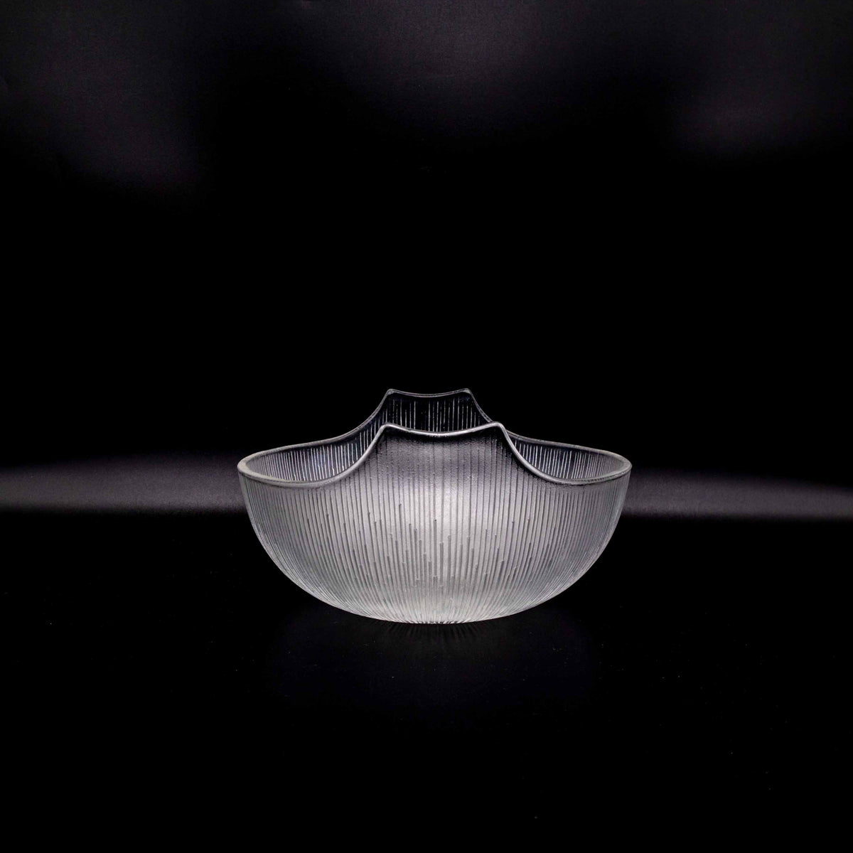 Großes 8er Schüssel Set von Hoya Crystal, Einzelansicht mittlere Schüssel, Vorderseite