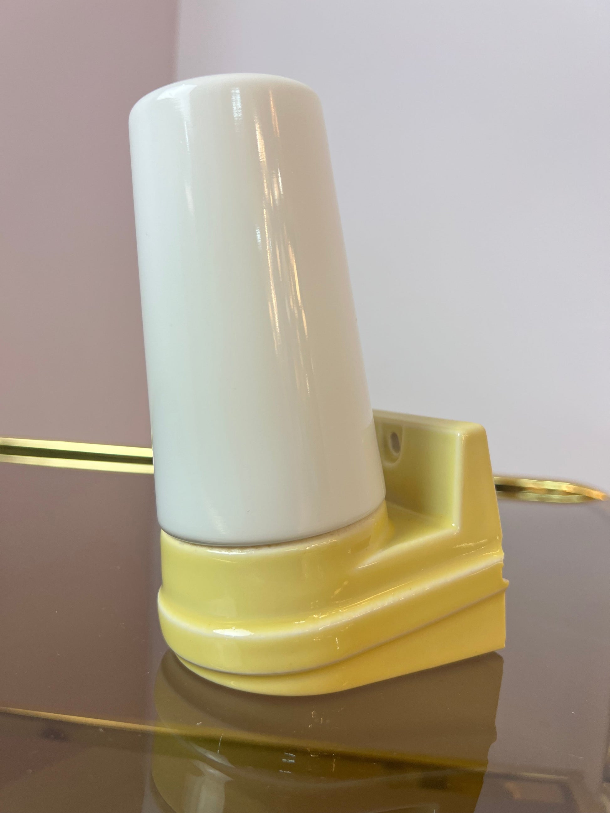 Vintage Wandlampe gelb von Sigvard Bernadotte für Ifö