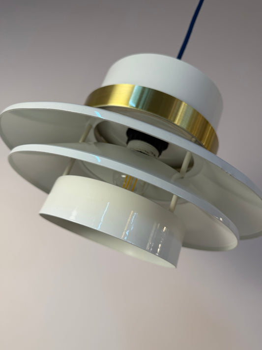 Vintage Lamellenlampe Hochglanz Weiß und Messing, Dänemark