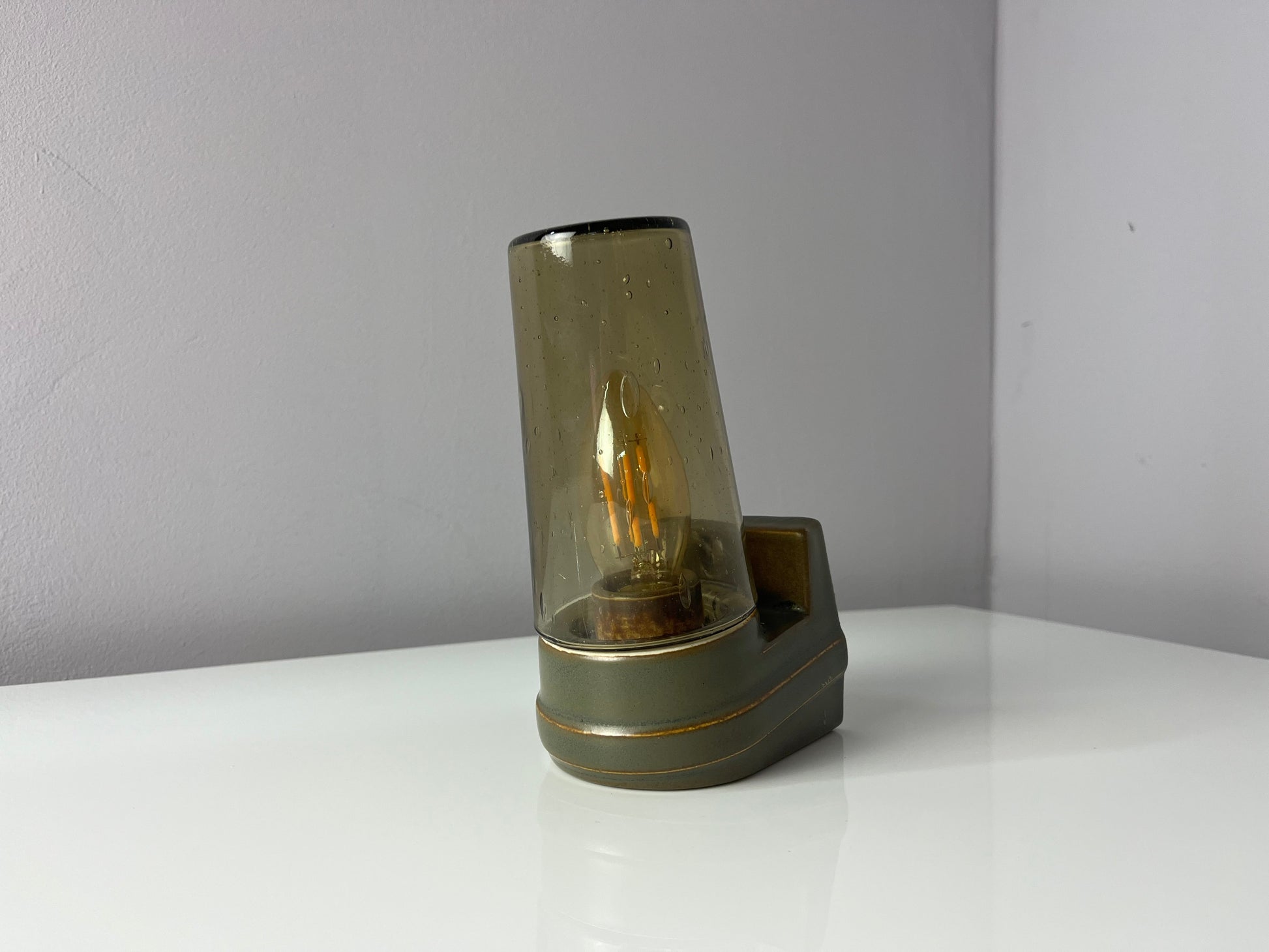 Vintage Wandlampe Modell 6080 Rauchglas von Sigvard Bernadotte für Ifö