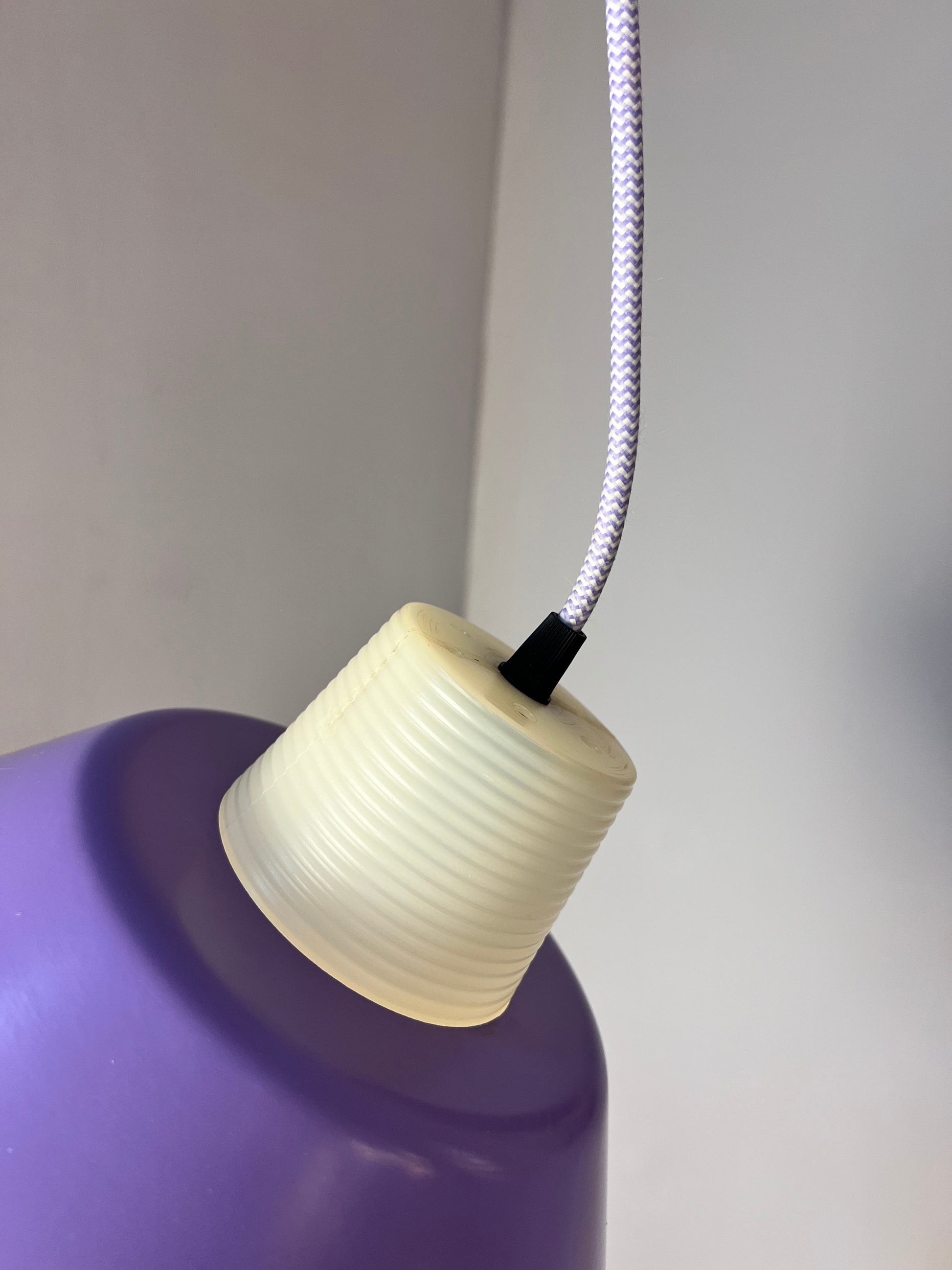 Vintage Hängelampe lila weiß aus Dänemark, E27, refurbished