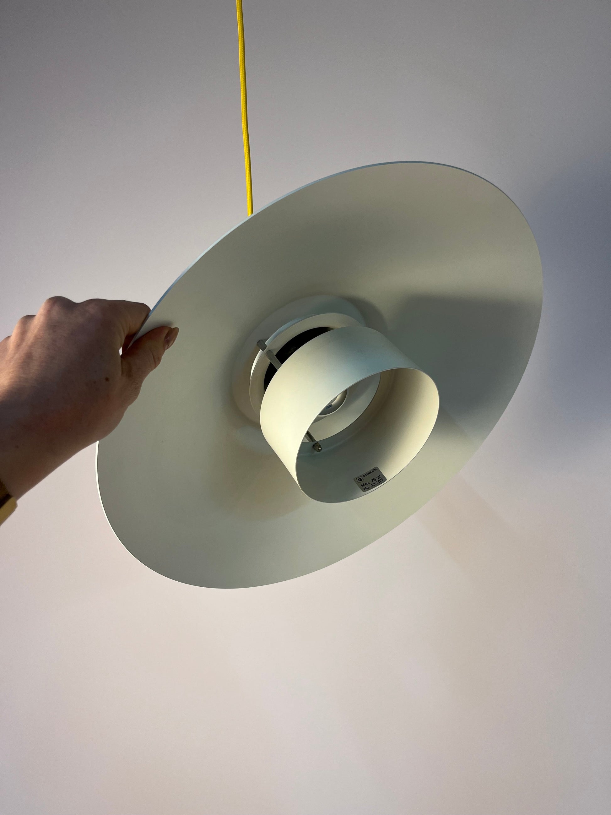 Vintage Lamellenlampe weiß von Lyskær Belysning