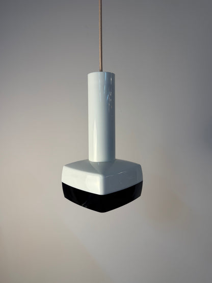 Vintage Hängelampe von Bent Karlby für Schrøder-Kemi, schwarz-weiß