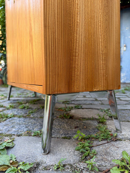 Vintage Schrank Typ 605 Esche von Hellerau