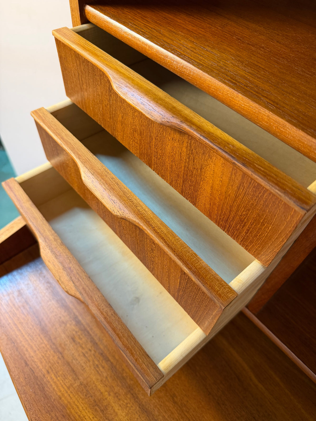 Sekretär mit Spiegel und ausziehbarer Platte aus Teak, Dänemark