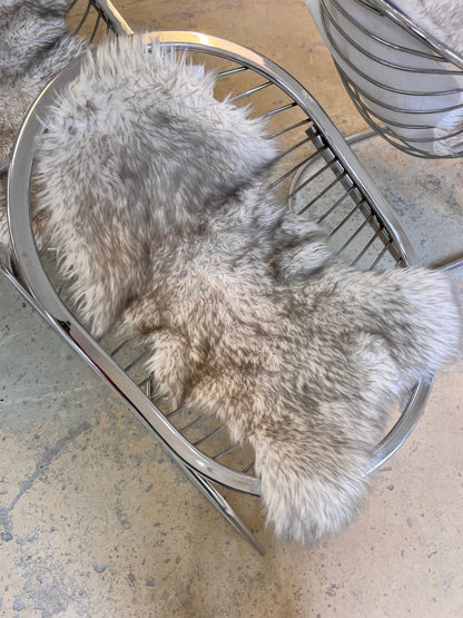 Vintage Freischwinger "Egg Chair" von Gastone Rinaldi mit Fell