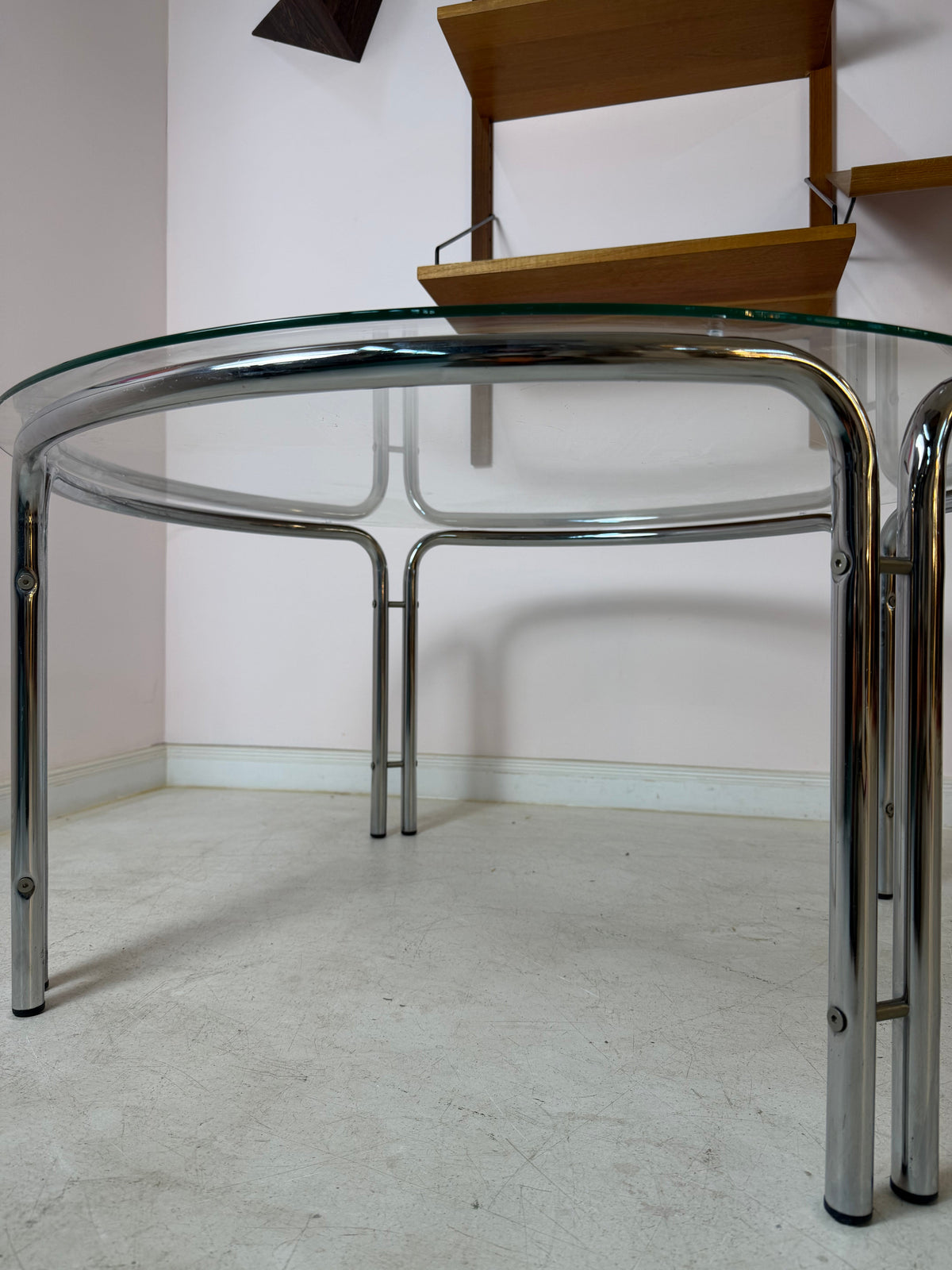 Vintage Couchtisch rund, Glas und Chrom, Space Age