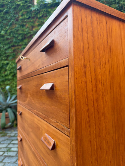 Vintage Tallboy Kommode aus Teak, Dänemark