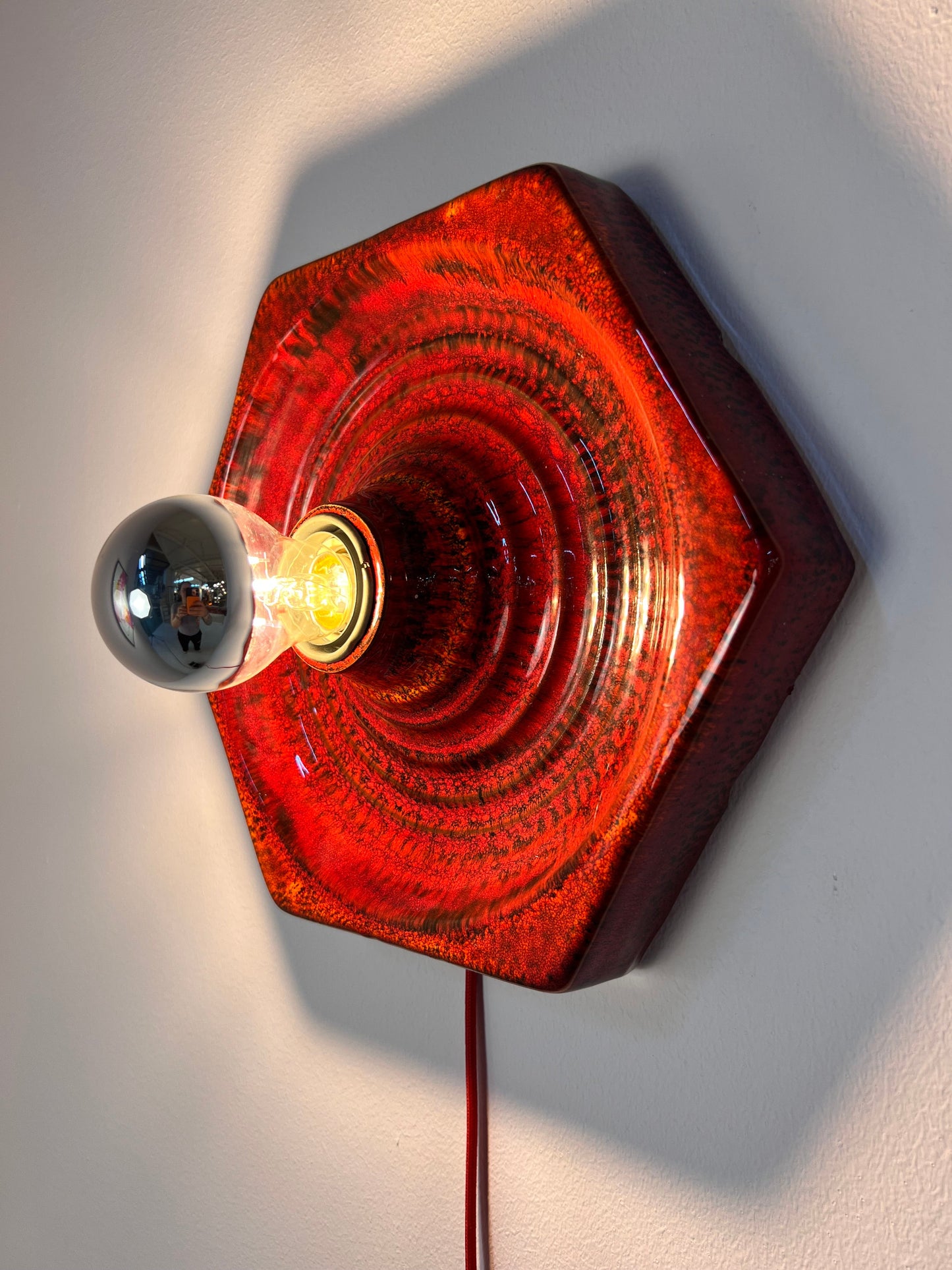 Vintage Wandlampe aus roter Keramik von Hustadt Leuchten