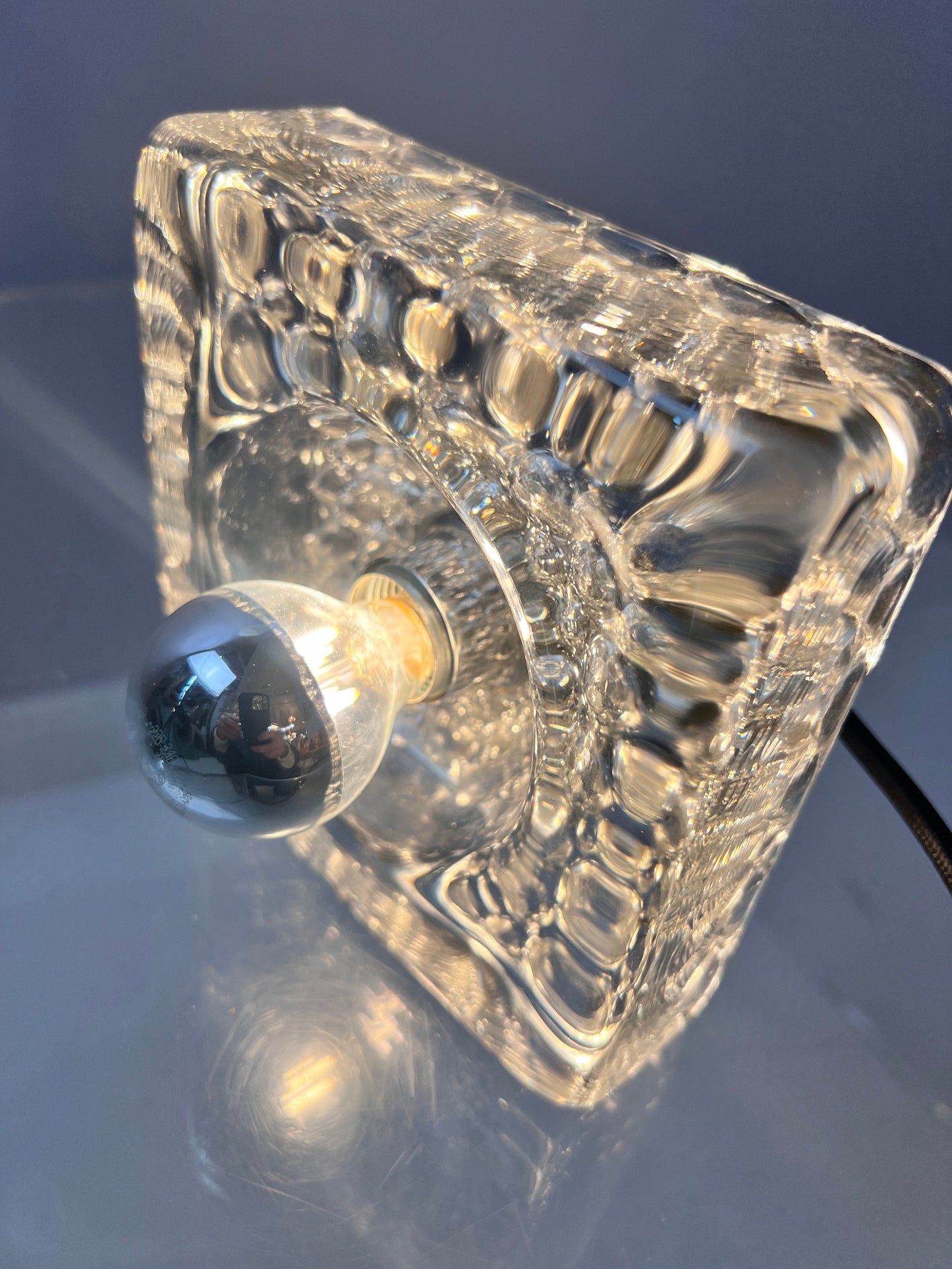 Vintage Wandleuchte Ice Cube von Kalmar Glas Chrom