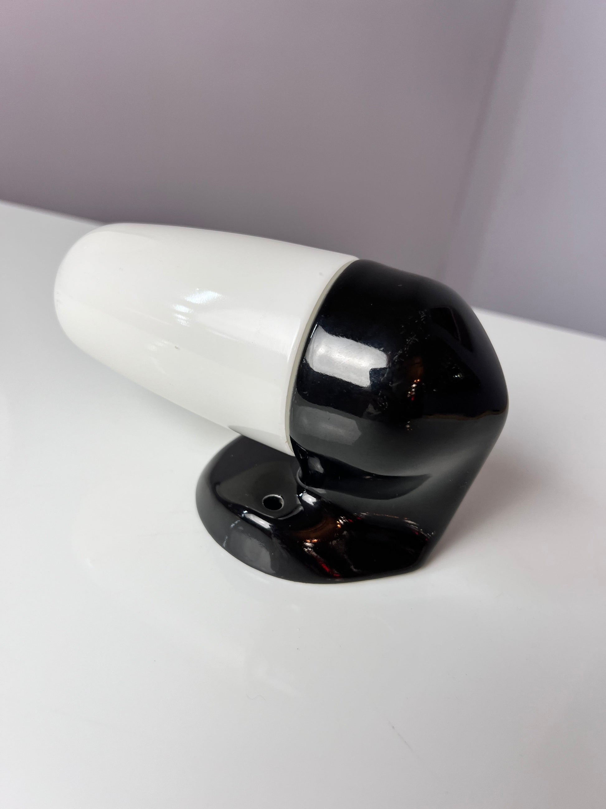 Vintage Wandlampe Modell 6067 von Wilhelm Wagenfeld für Lindner, schwarz weiß
