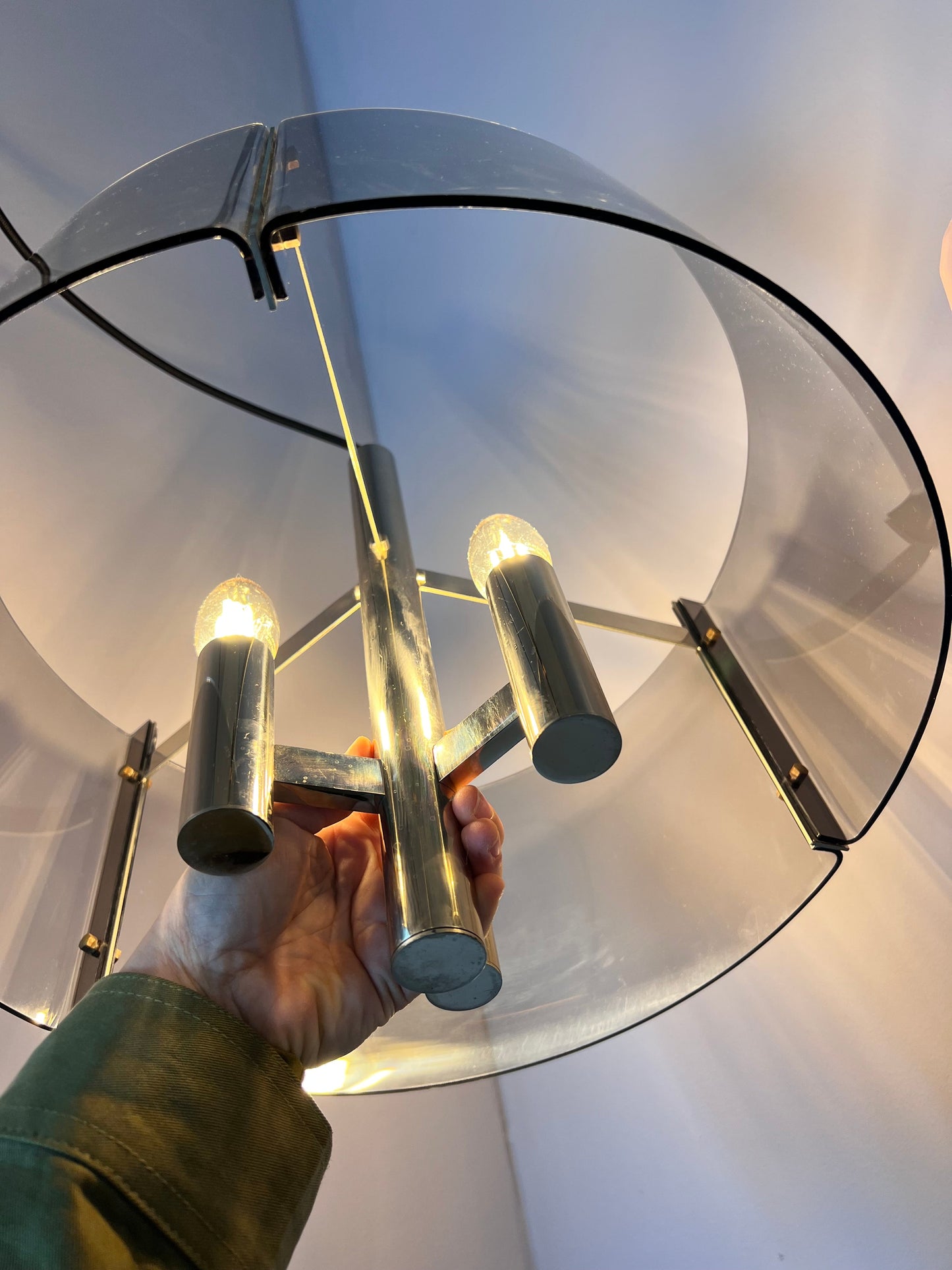 Vintage Hängelampe Chrom und Rauchacryl