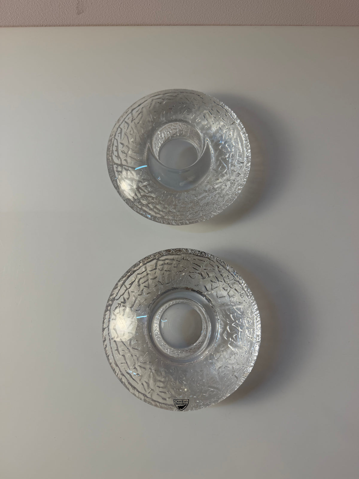 Set von 2 Diskus Kerzenhalter von Lars Hellsten für Orrefors