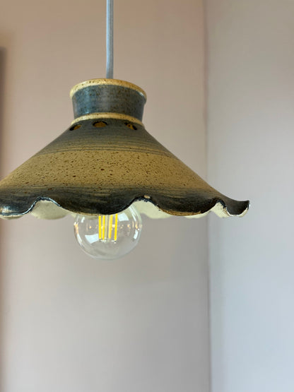 Vintage Hängelampe blau Keramik aus Dänemark