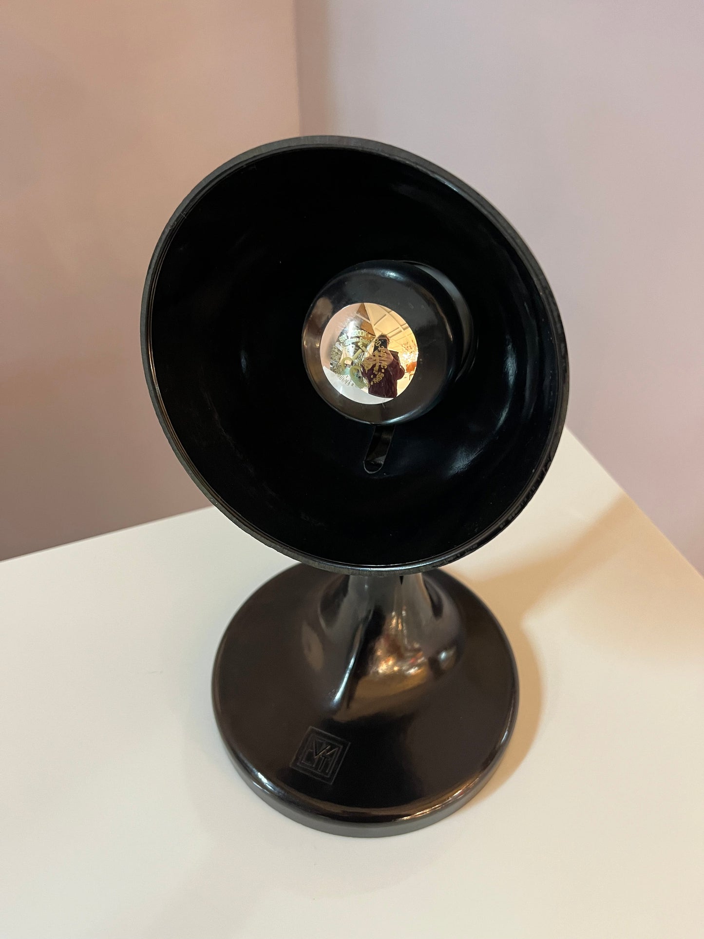 Tischlampe schwarz Bakelit von PGH