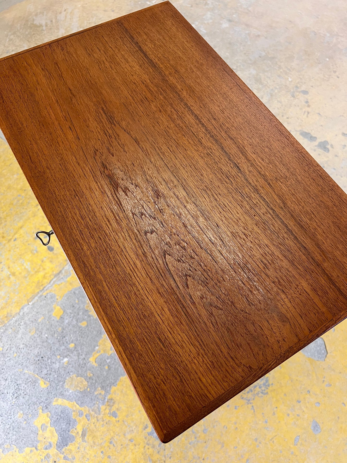 Vintage Kommode Teak mit Schloss aus Dänemark, sechs Schubladen, originale Schlüssel, skandinavisch