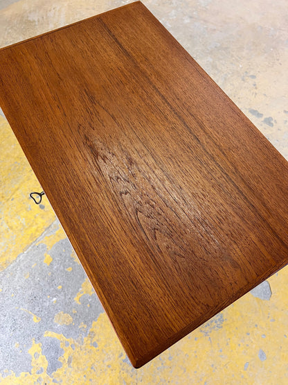 Vintage Kommode Teak mit Schloss aus Dänemark, sechs Schubladen, originale Schlüssel, skandinavisch