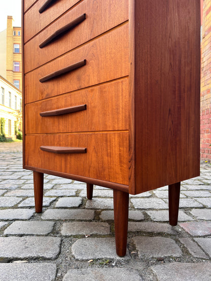 Vintage Kommode Teak mit Schloss aus Dänemark