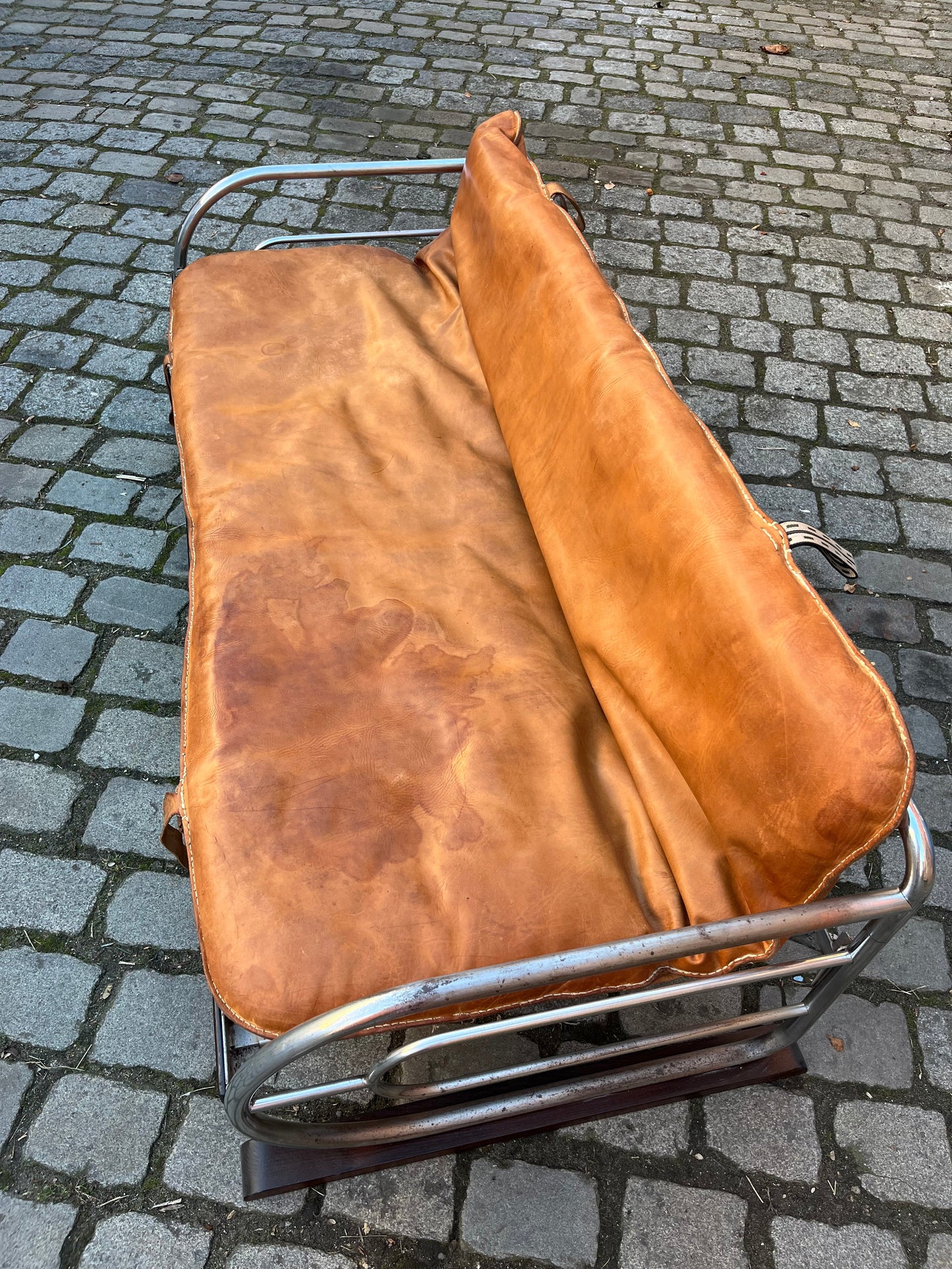 Vintage Kufensofa von Hynek Gottwald