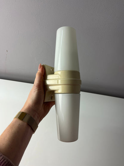Vintage Wandlampe Modell 6060 von Sigvard Bernadotte für Ifö creme