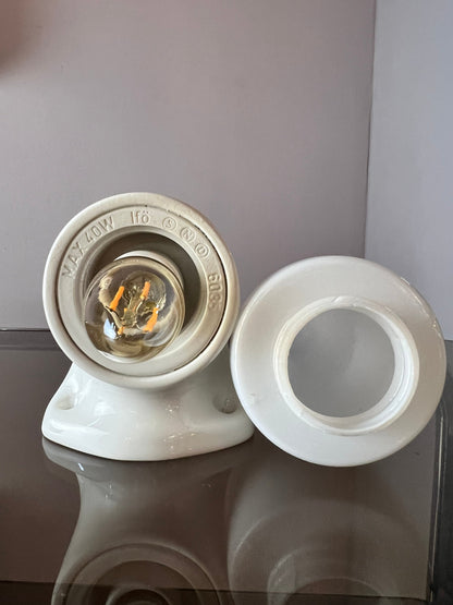 Wandlampe Modell 6035 weiß von Sigvard Bernadotte für Ifö