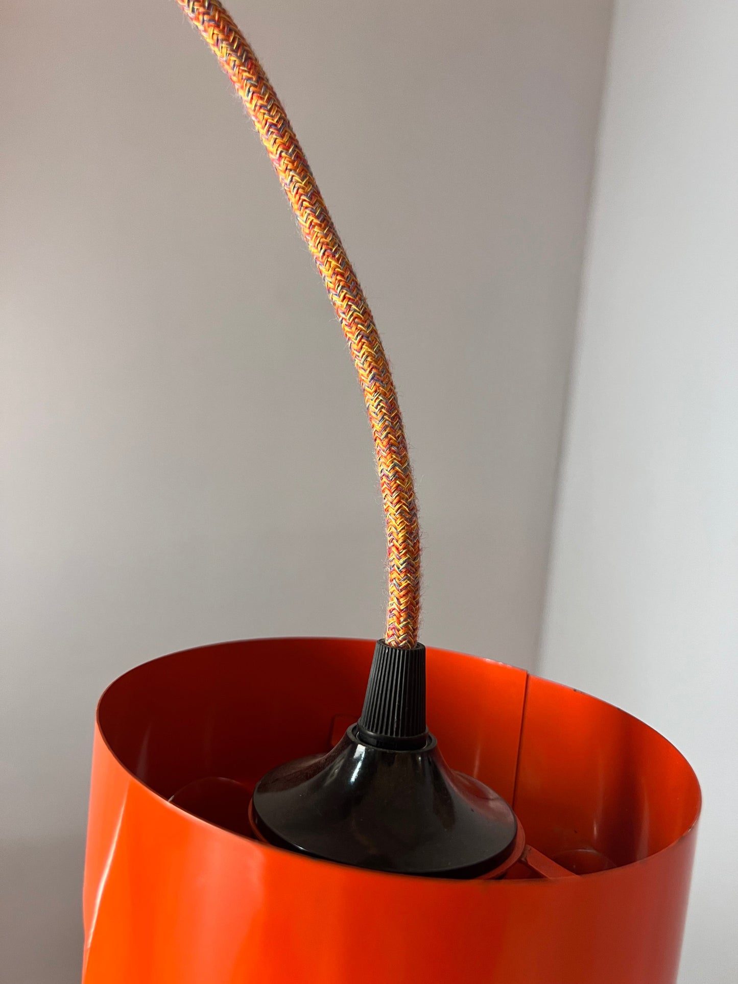 Vintage Hängelampe orange Metall von Raak Amsterdam