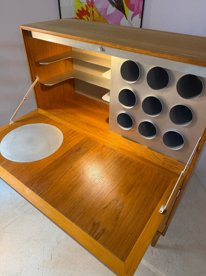 Vintage Barschrank Eiche von Rud Thygesen und Johnny Sørensen für HG Furniture