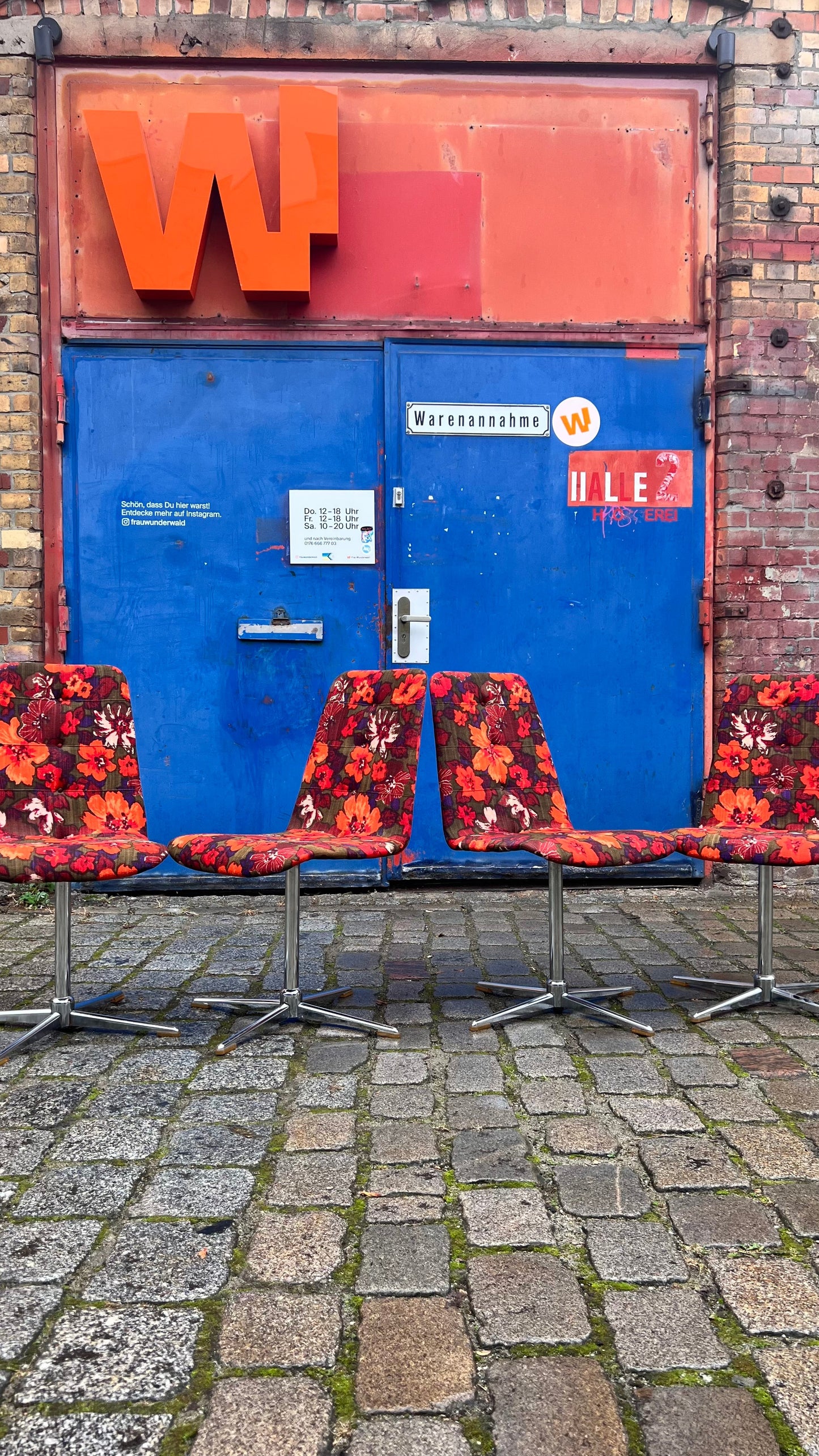 4x Drehstuhl rot floral von EKA Wohnmöbel