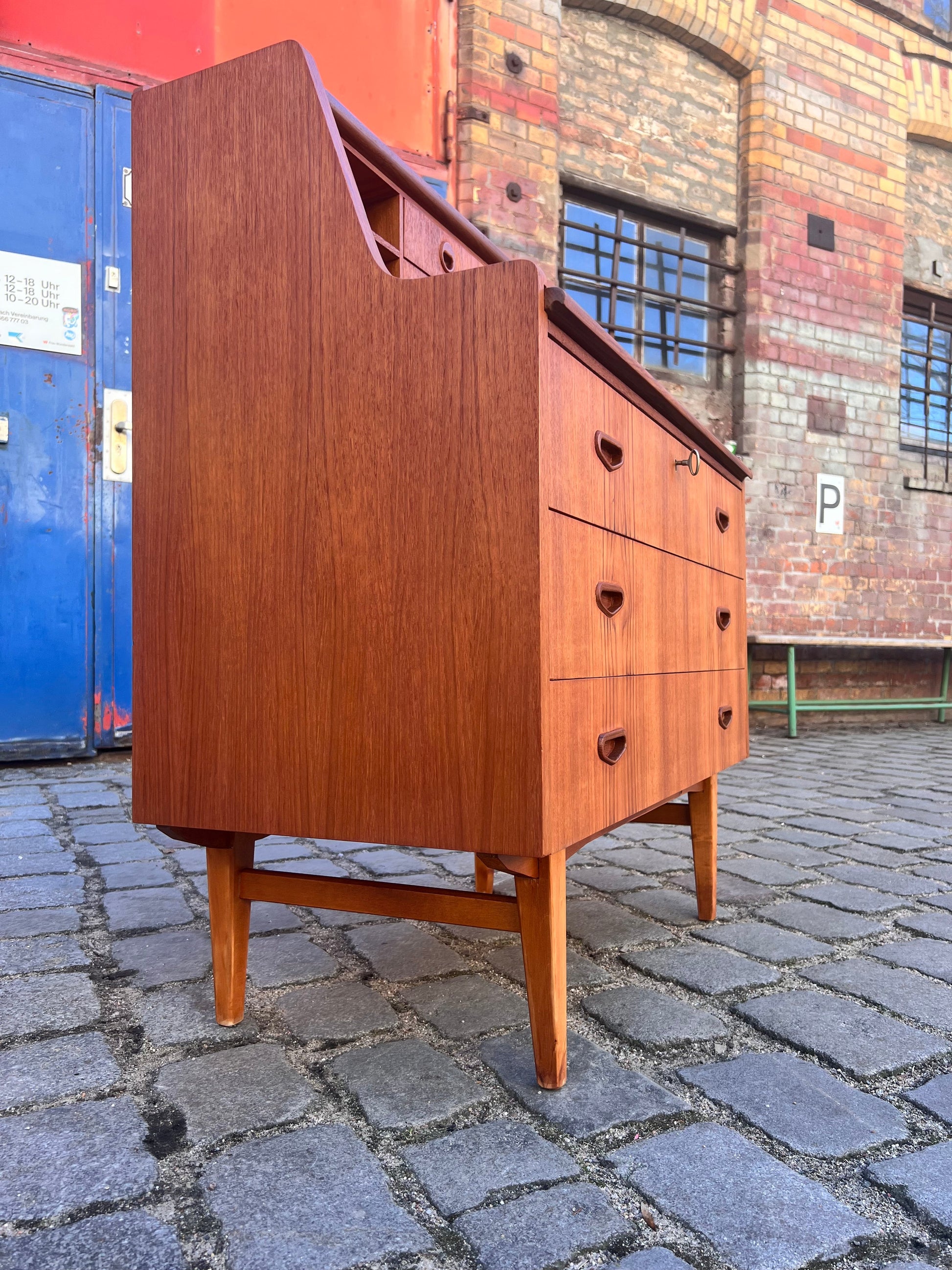 Vintage Sekretär Teak aus Dänemark mit Schloss
