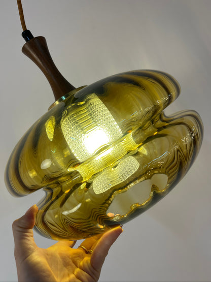 Vintage Hängelampe von Orrefors aus Glas und Teak