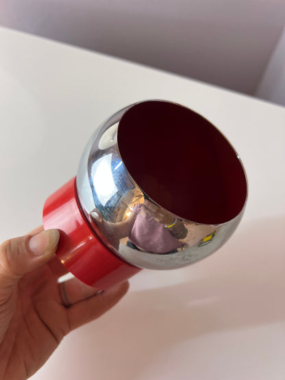Vintage Kugelaschenbecher rot Chrom von Quist