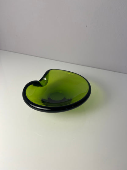 Vintage Aschenbecher grün Glas von Holmegaard