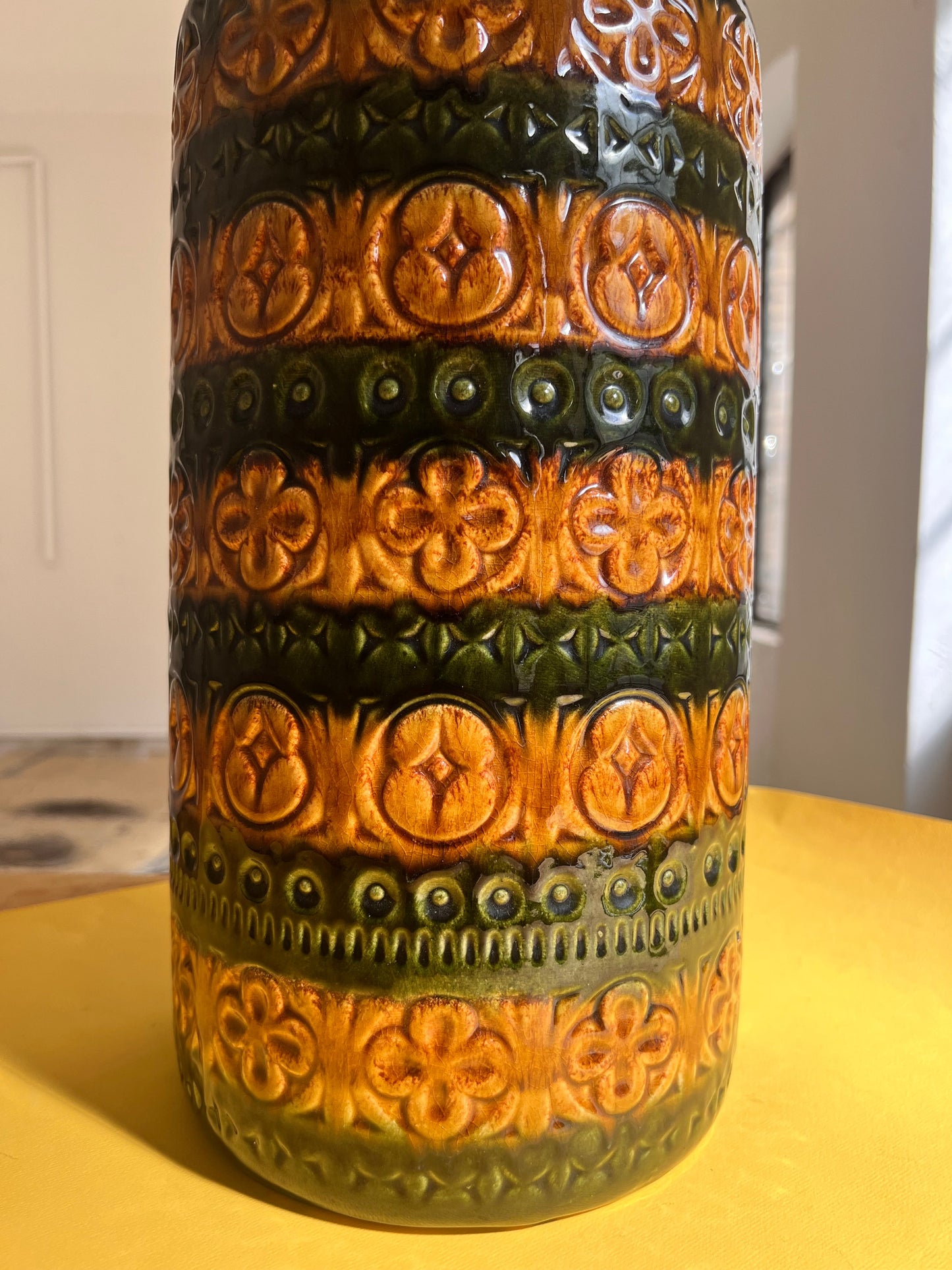 Vintage floor vase 289-47 green yellow by Scheurich West Germany