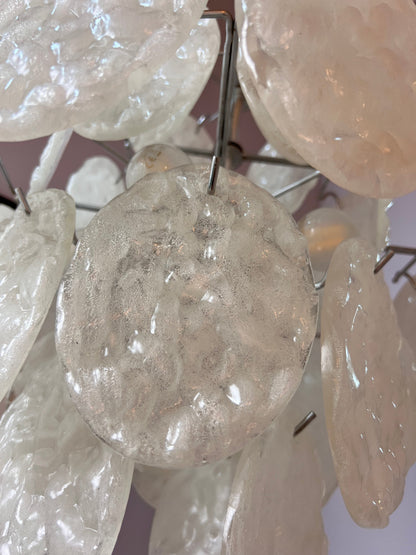 Vintage Kronleuchter weiß silber mit Acrylglasplatten von Gino Vistosi inspiriert