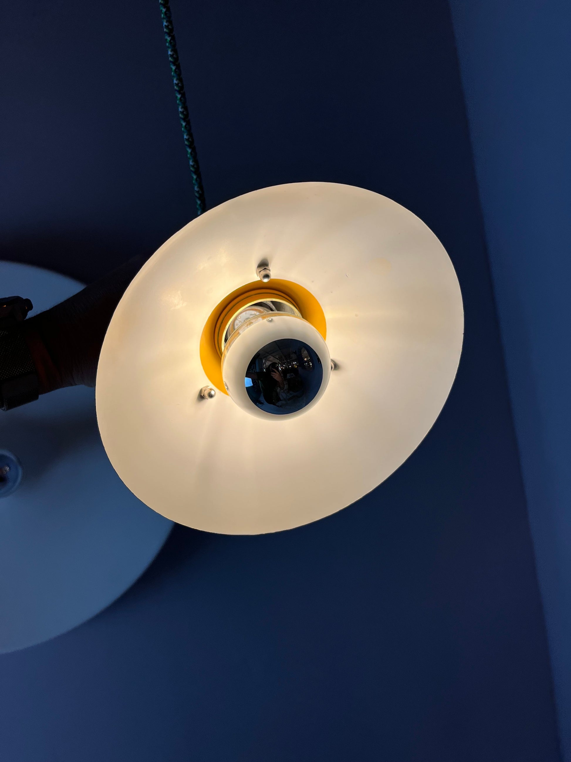 Hängelampe gelb Metall von Belid