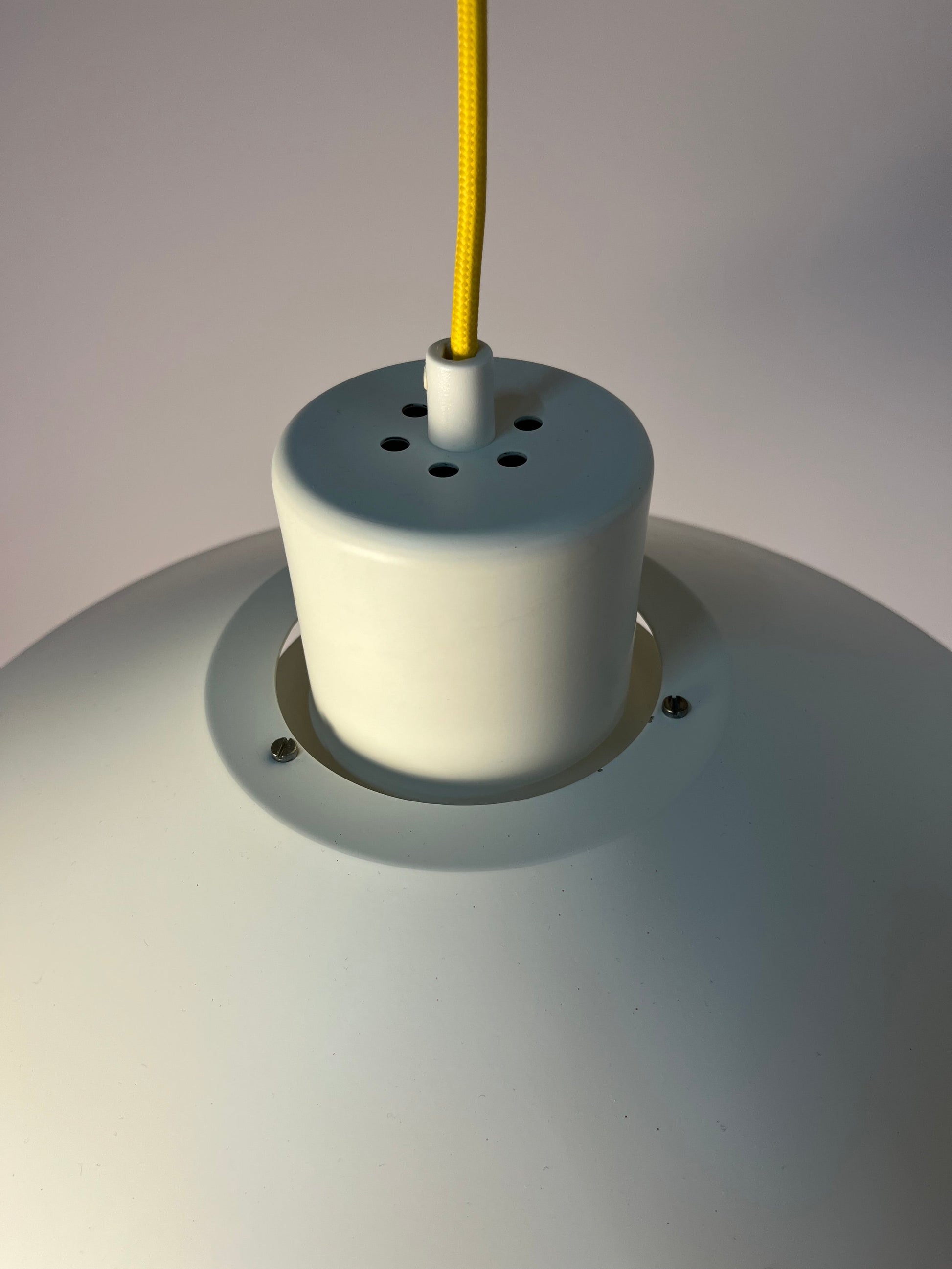 Vintage Lamellenlampe weiß von Lyskær Belysning