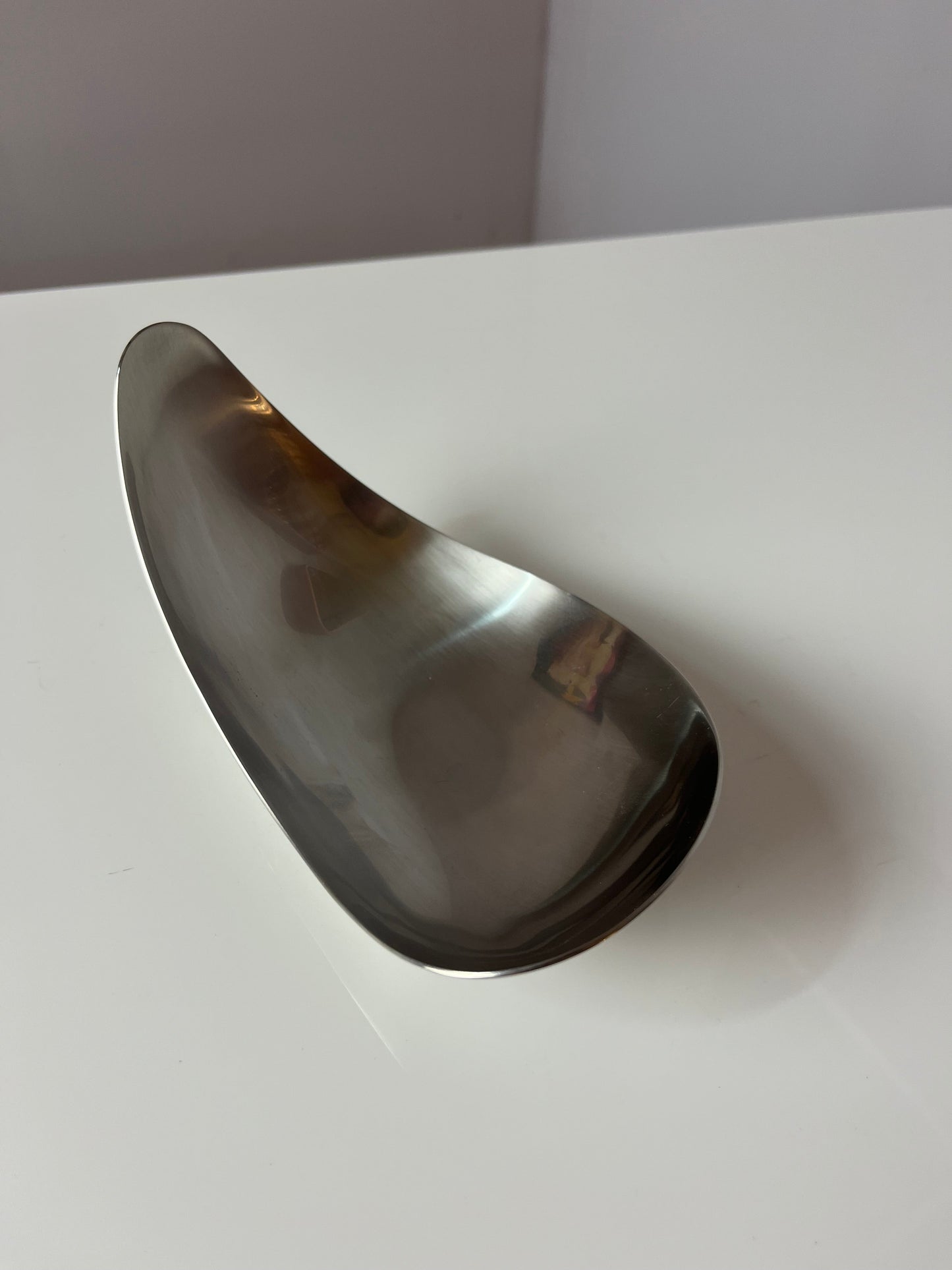 Servierschale Leaf klein von Helle Damkjær für Georg Jensen