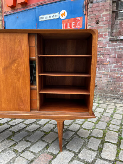 Buffet haut vintage avec vitrine en teck du Danemark