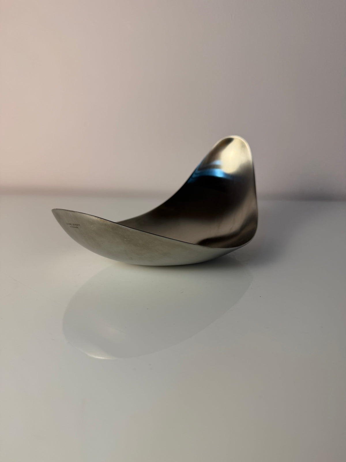 Servierschale Leaf medium von Helle Damkjær für Georg Jensen
