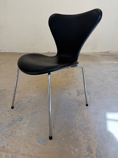 Vintage Polsterstuhl Serie 7 Echtleder von Arne Jacobsen für Fritz Hansen