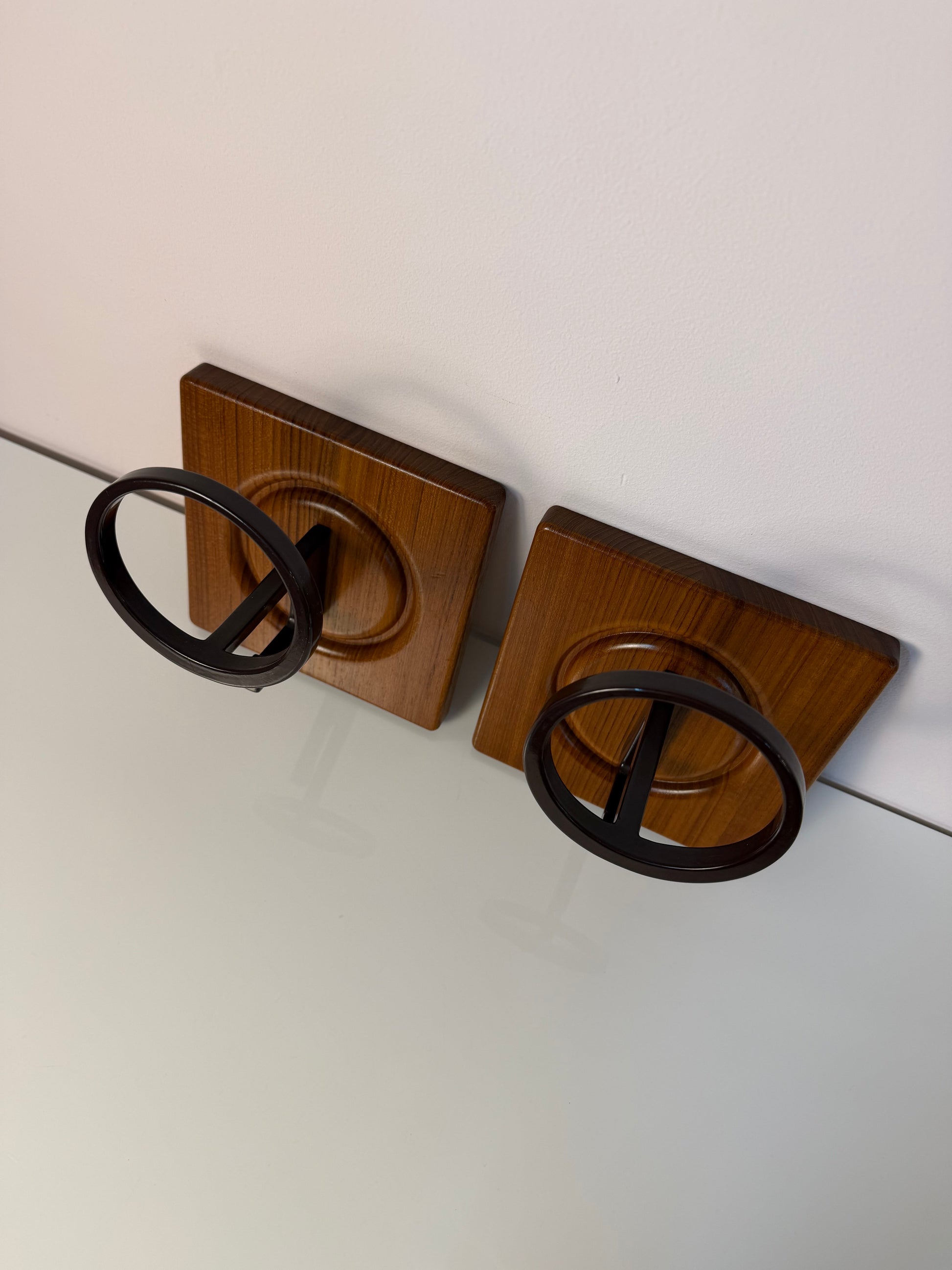 Set von 2 Vintage Wandhaken aus Teak von Sudbrock