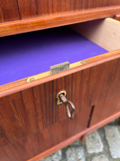 Vintage Highboard Teak mit Jalousietüren aus Dänemark