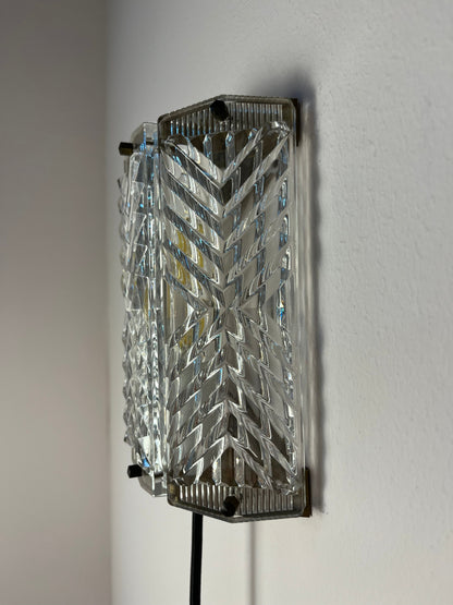 Vintage Wandlampe Messing und Glas von Wiktor Berndt für Flygsfors