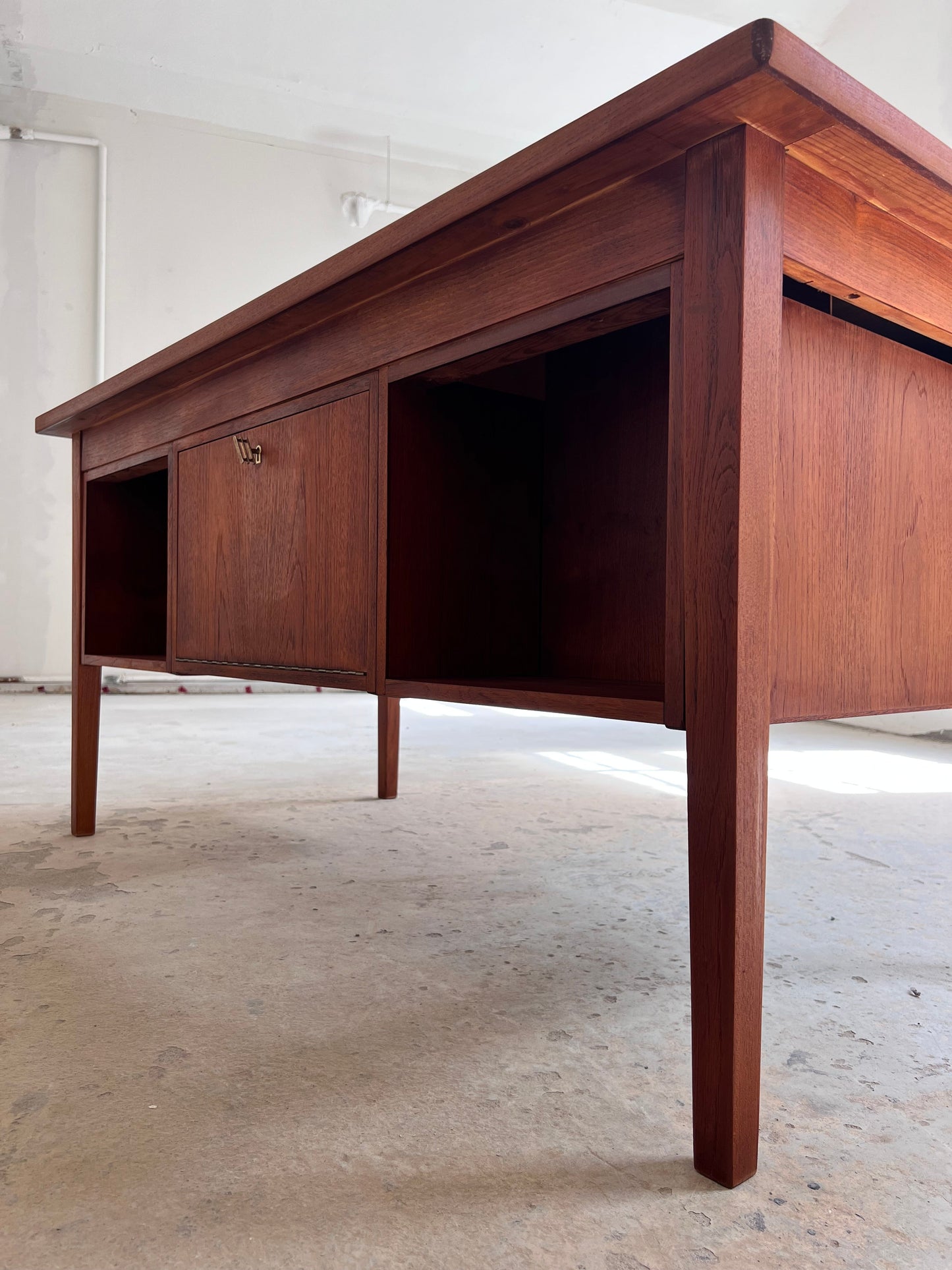 Vintage Schreibtisch Teak von Sigh und Søns Møbler
