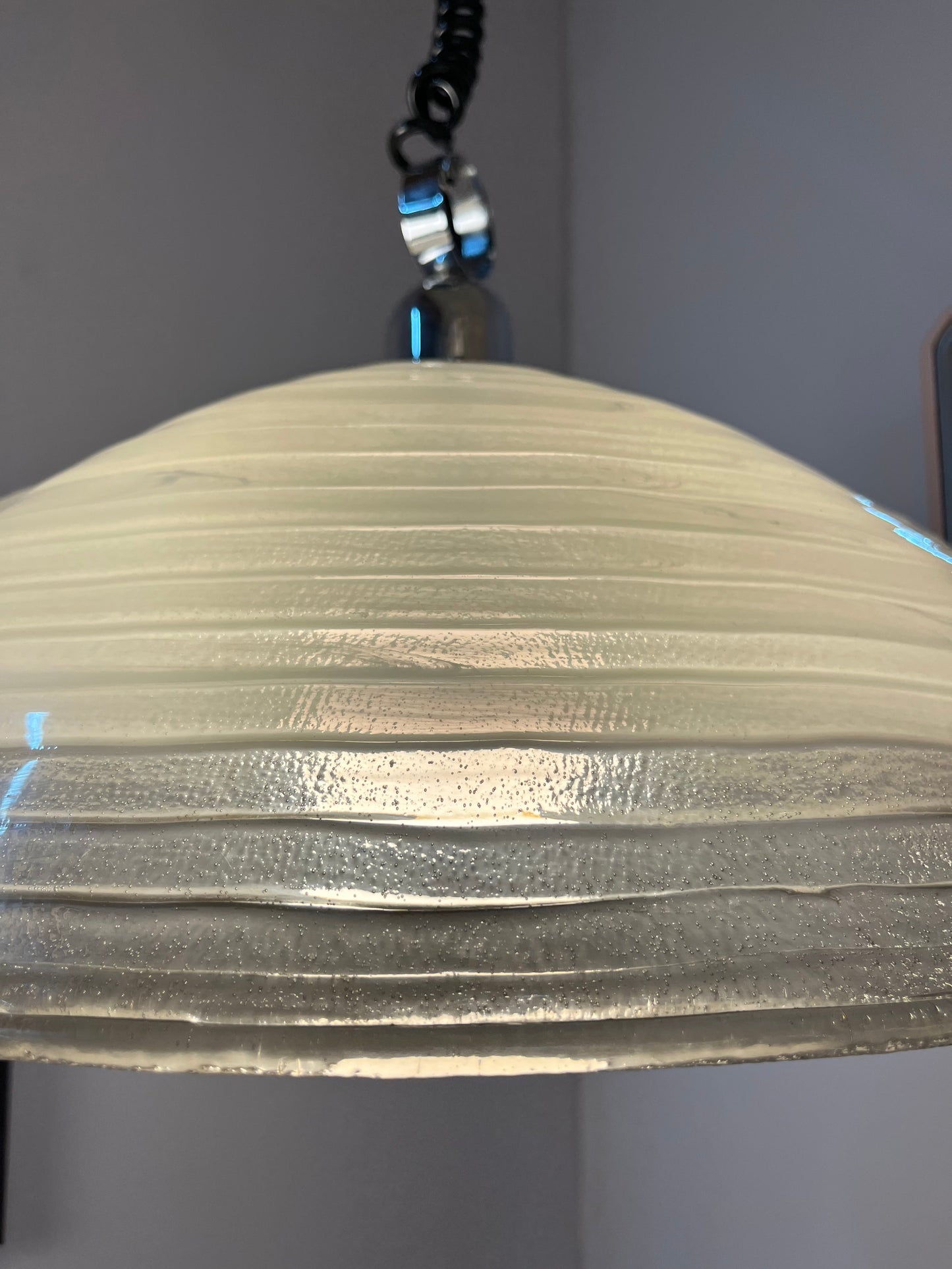 Vintage Hängelampe von Cristallux weiß grau Chrom handgearbeitet