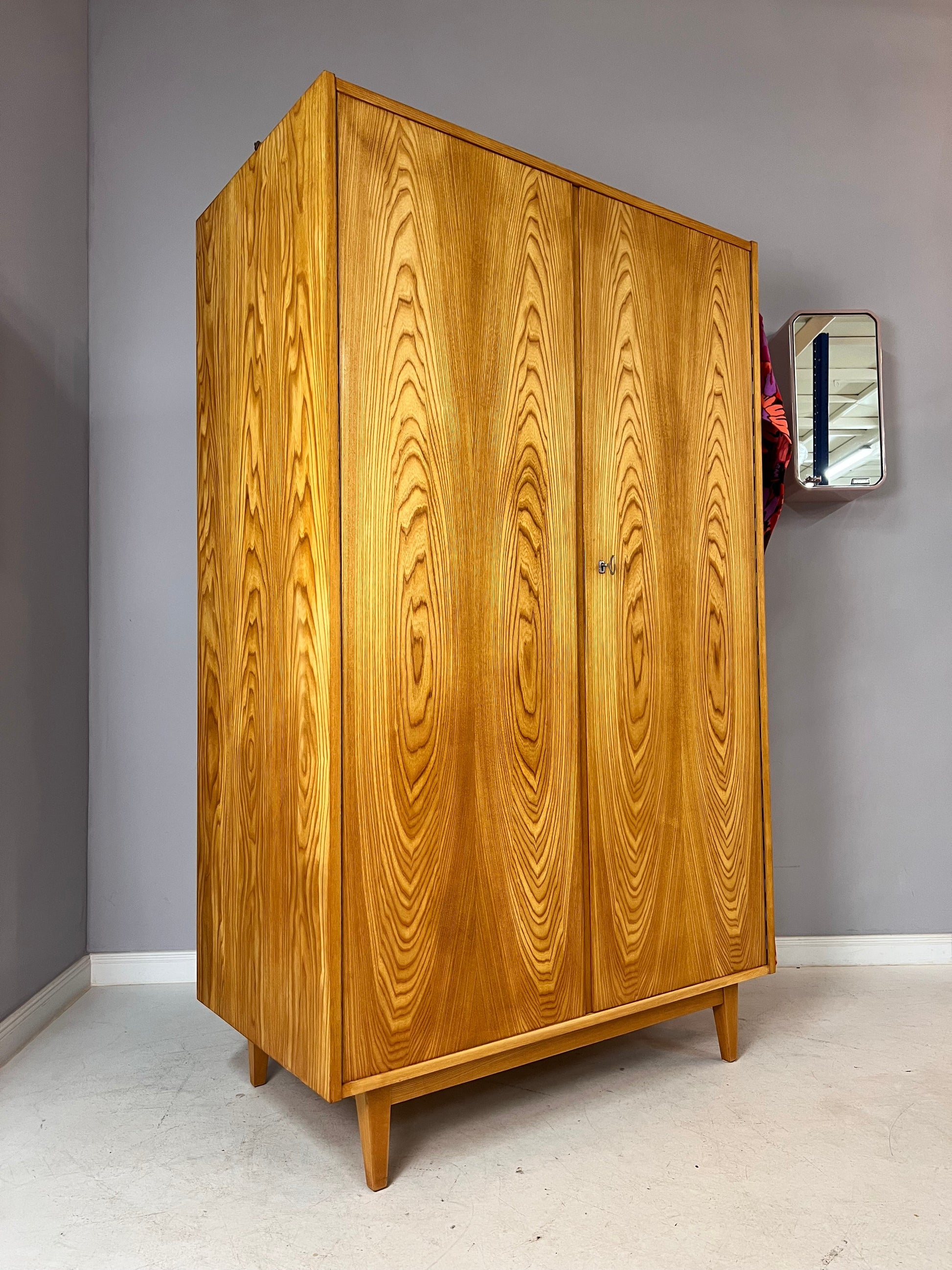 Vintage Kleiderschrank 602 von Franz Ehrlich für Hellerau