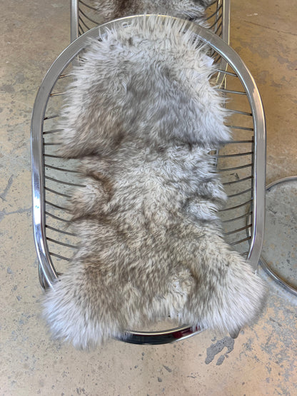 Vintage Freischwinger "Egg Chair" von Gastone Rinaldi mit Fell